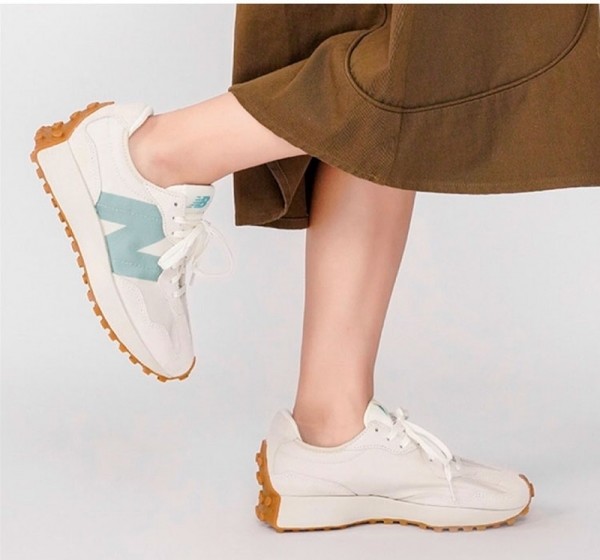 잇썸몰,뉴발란스 327 문빔 스톰 WS327HG1