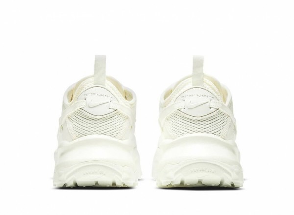 잇썸몰,나이키 써밋화이트 TC7900/ DD9682-100