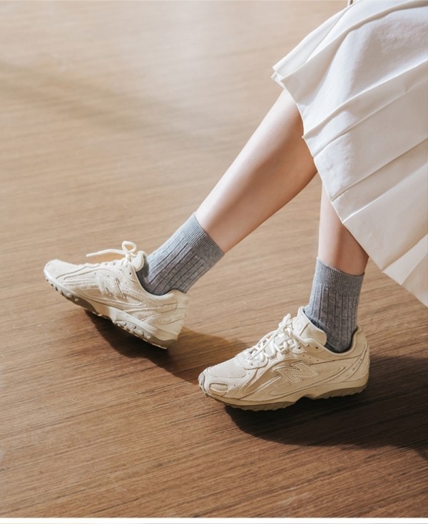 잇썸몰,뉴발란스 204L 팀버울프 리넨 U204LMMC